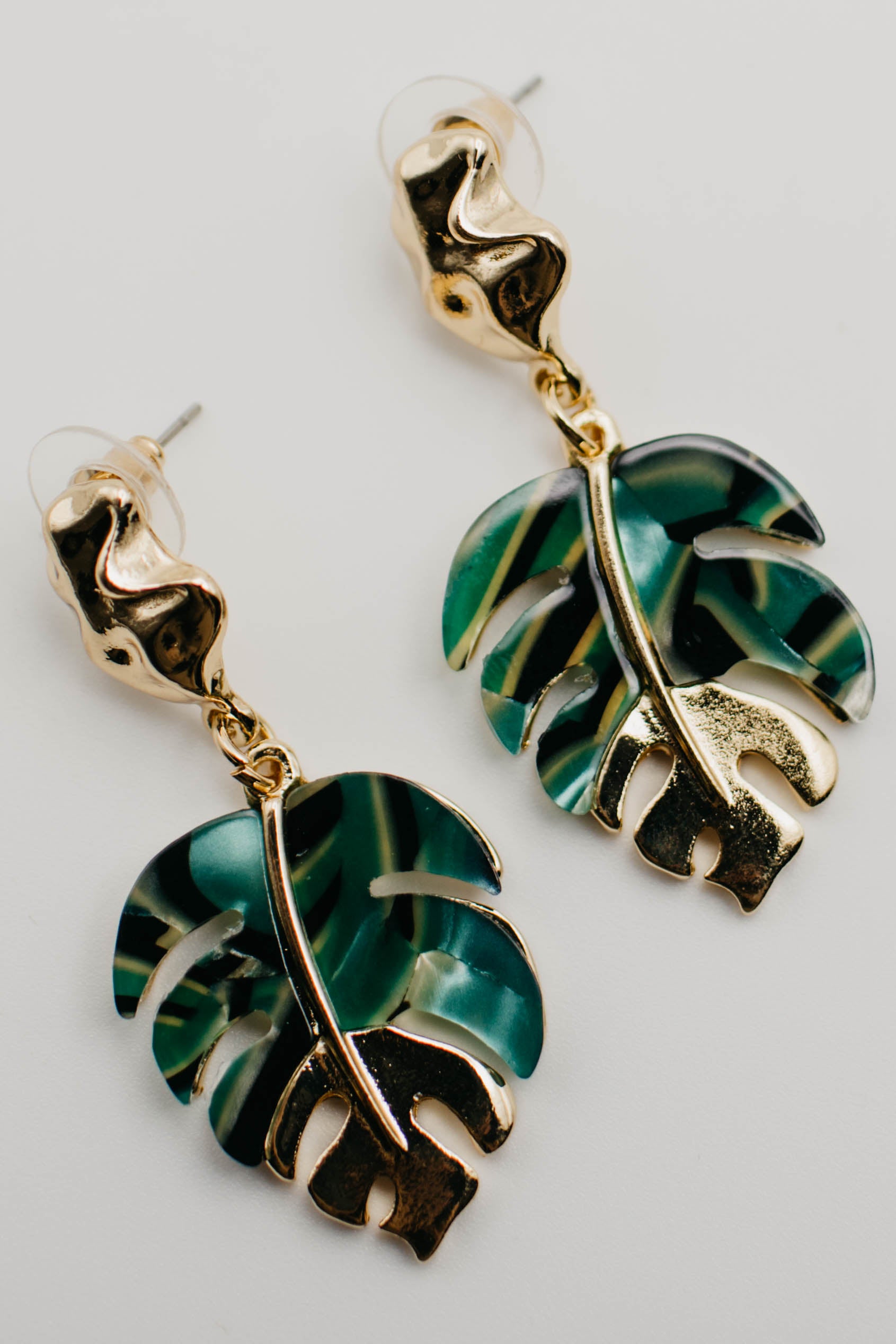 The Auriella Leaf Earring