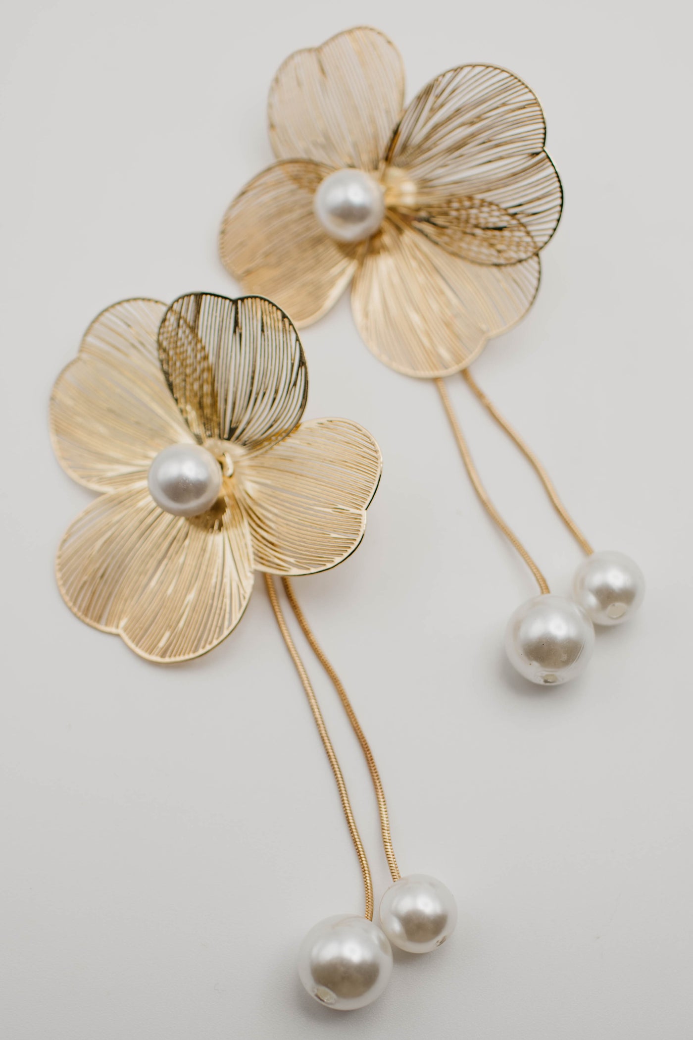 The Elodie Pearl Flower Earring