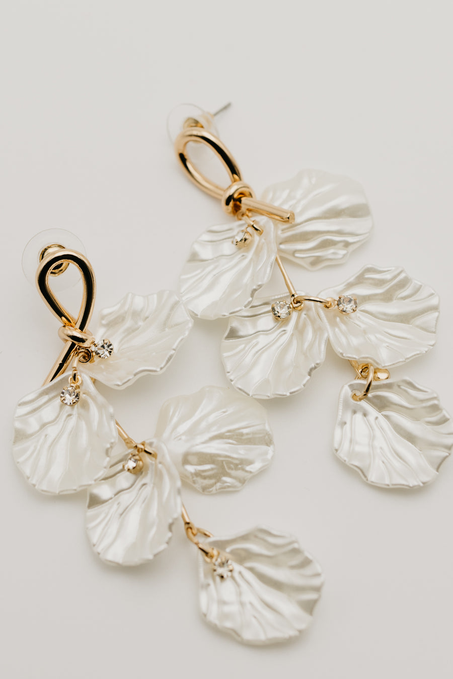 The Alysia Knot Leaf Earring