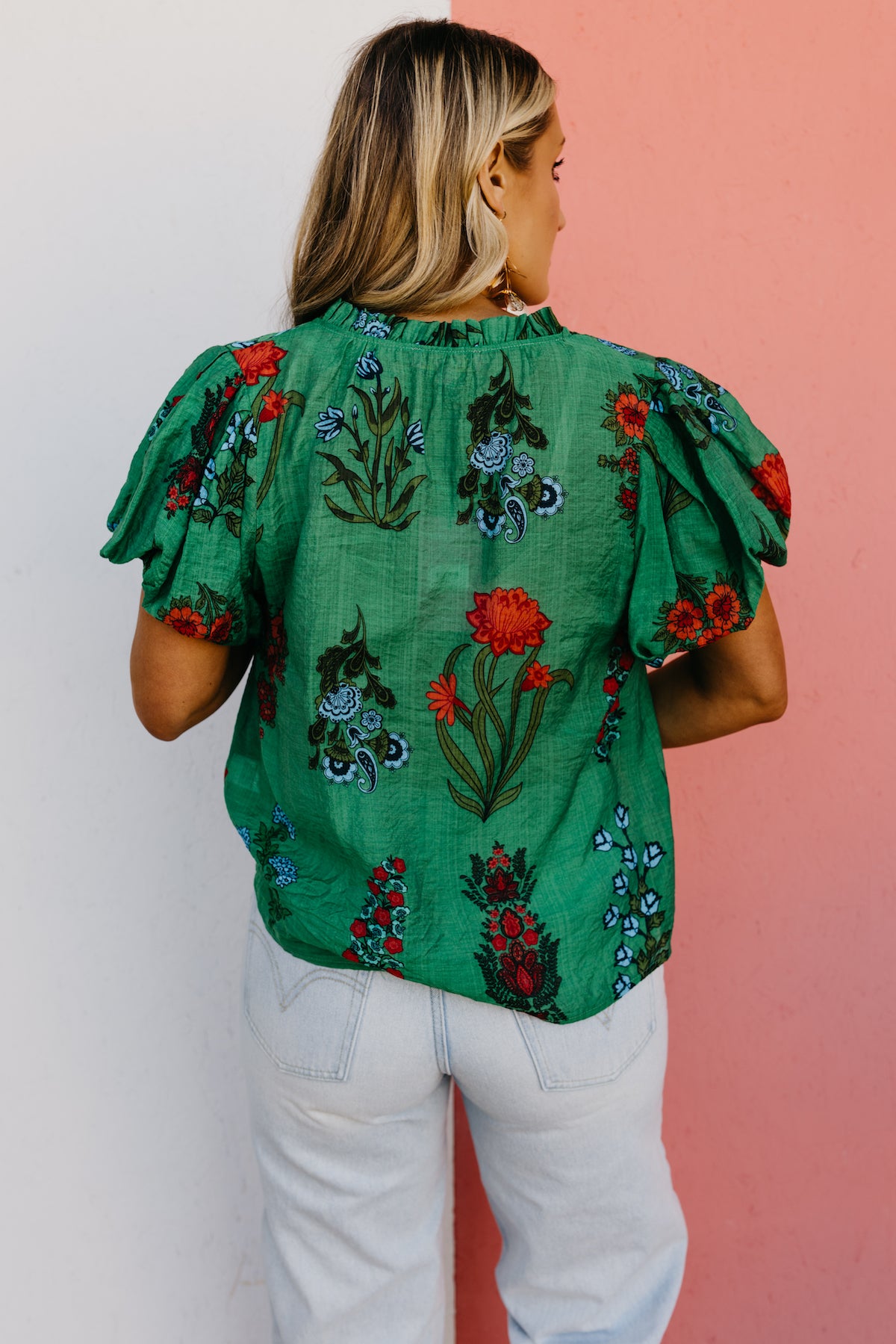 Brenlee Puff Sleeve Crop Top in Floral