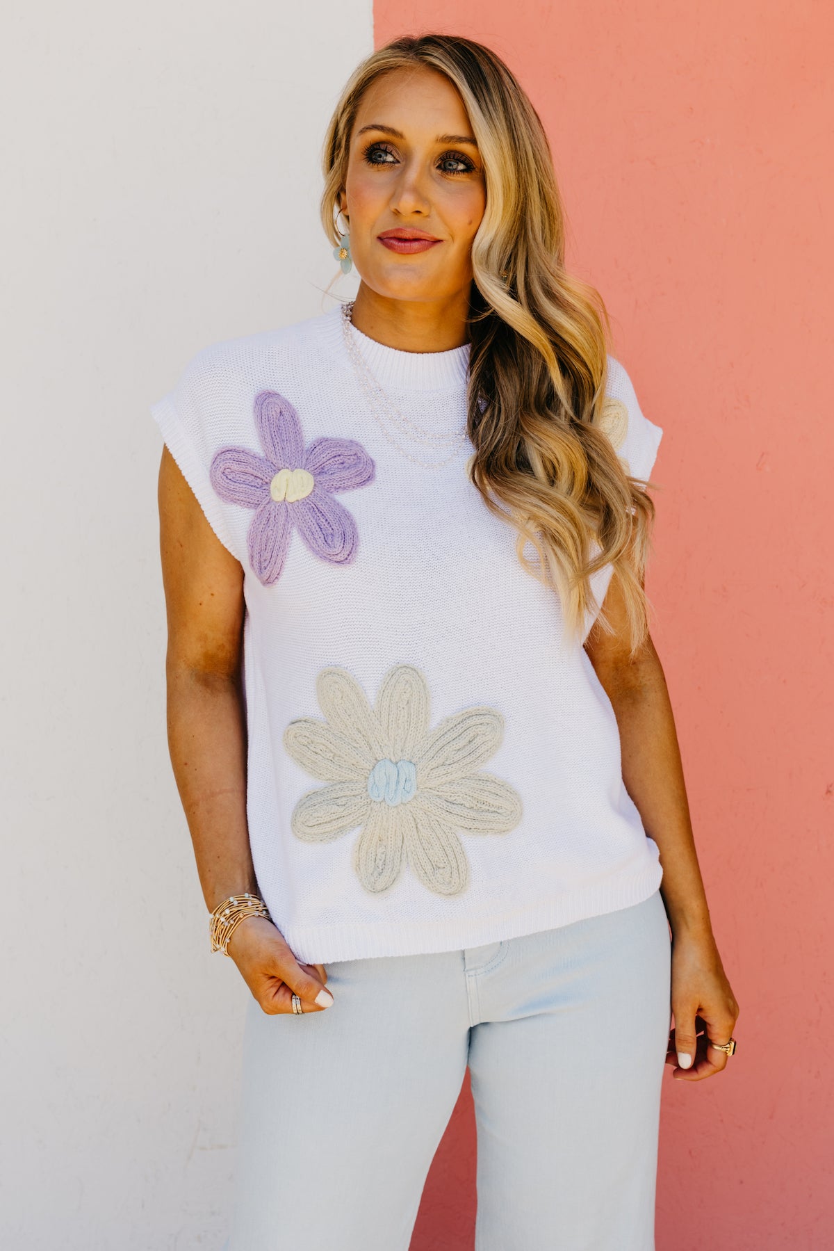 The Dorian Knit Flower Short Sleeve Sweater | MOD Boutique