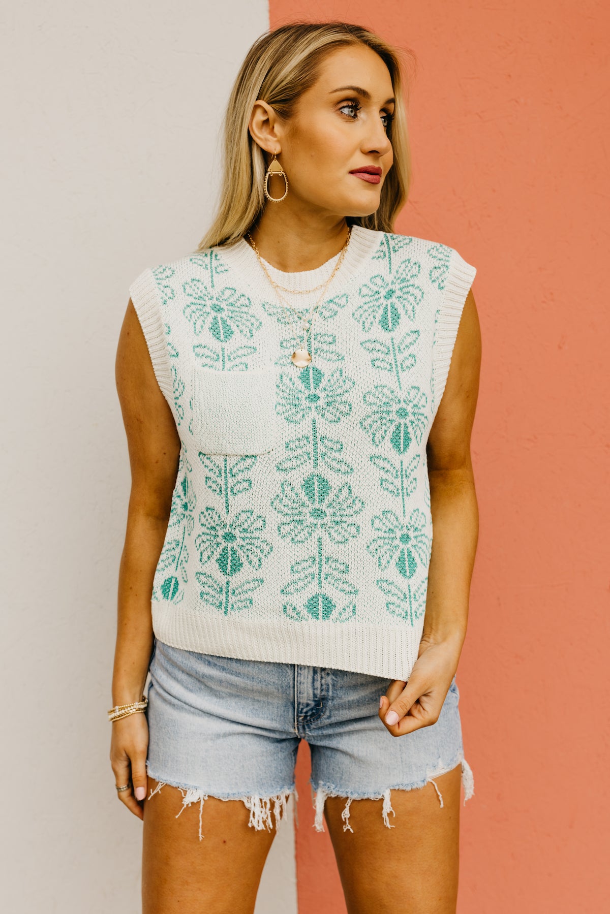 Small offers Sleeveless Knit Embroidered Top