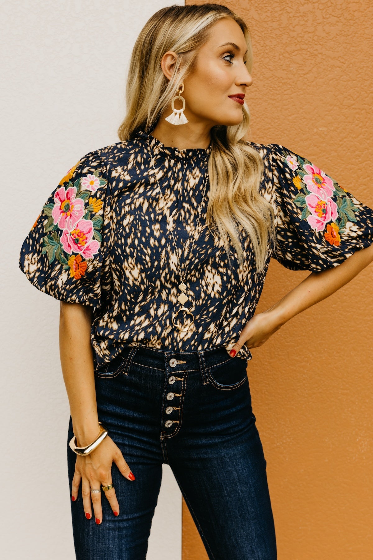 The Otis Embroidered Puff Sleeve Top