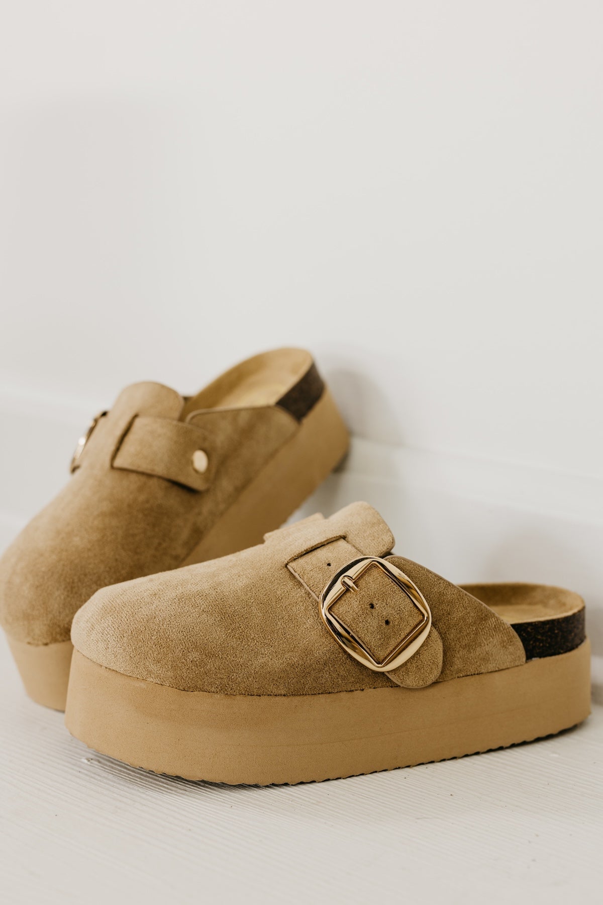 The Jasmine Platform Clog