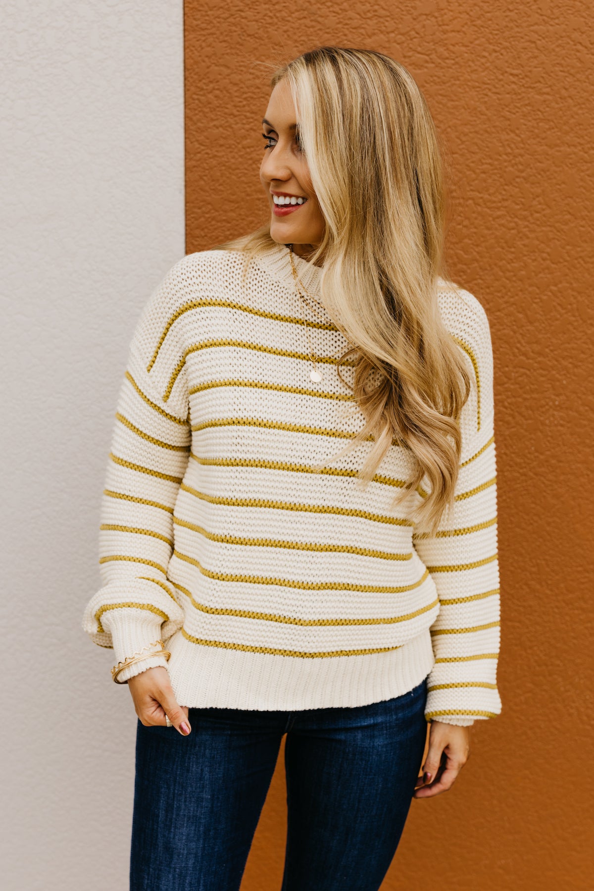 Women's button 2024 back sweater