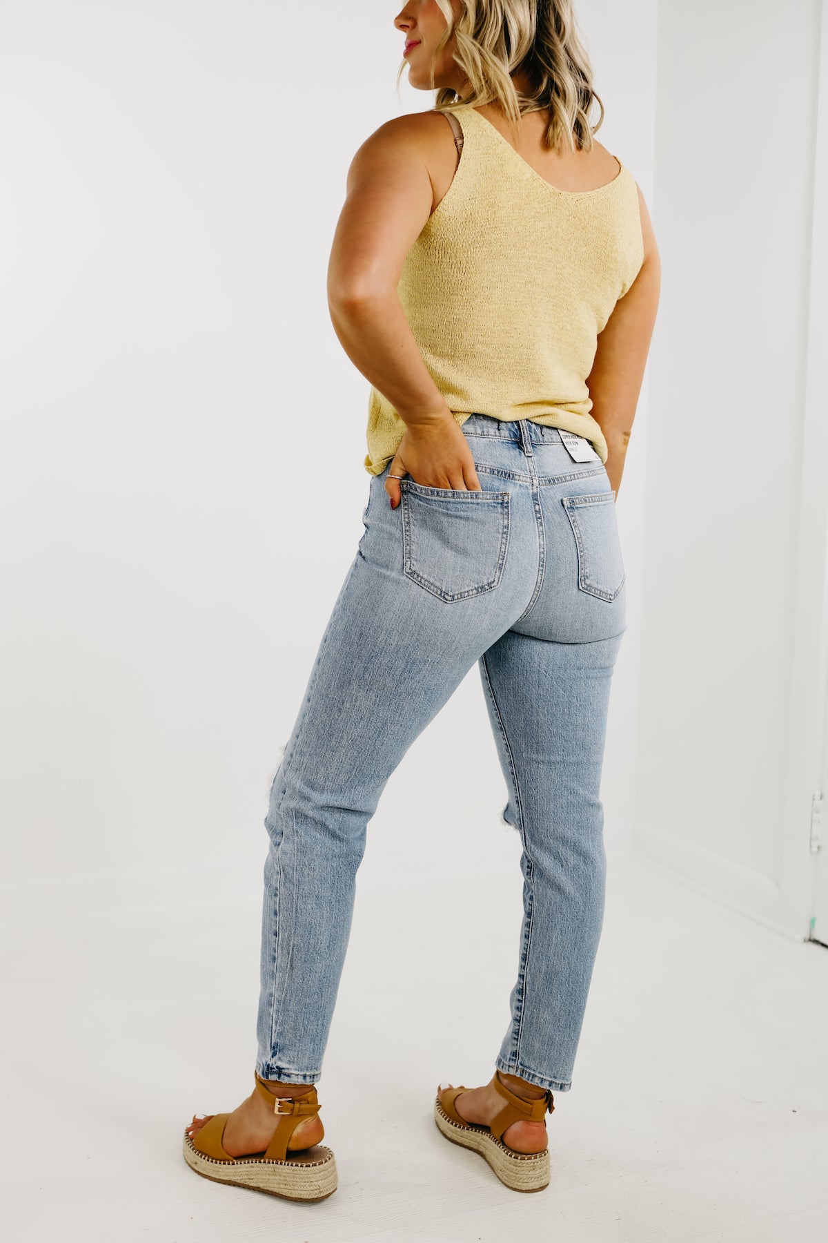 Buy women Jeans Online on Sale & Save up to 50% OFF - Pepe Jeans India