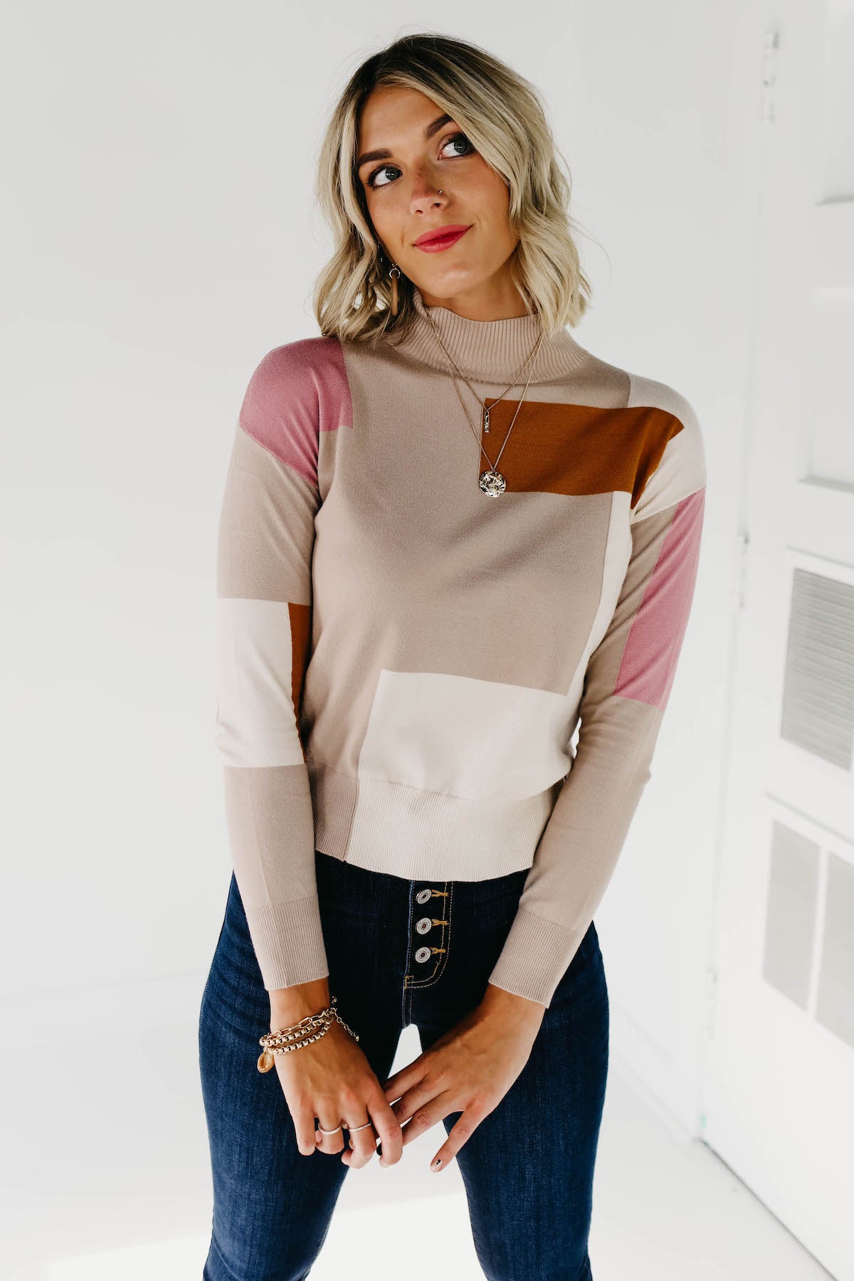 (MOD Exclusive) The Shai Mock Neck Sweater - Camel Multi